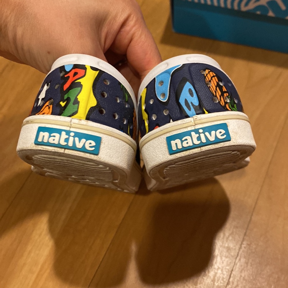 Native slip on sneake - Picture 6 of 10